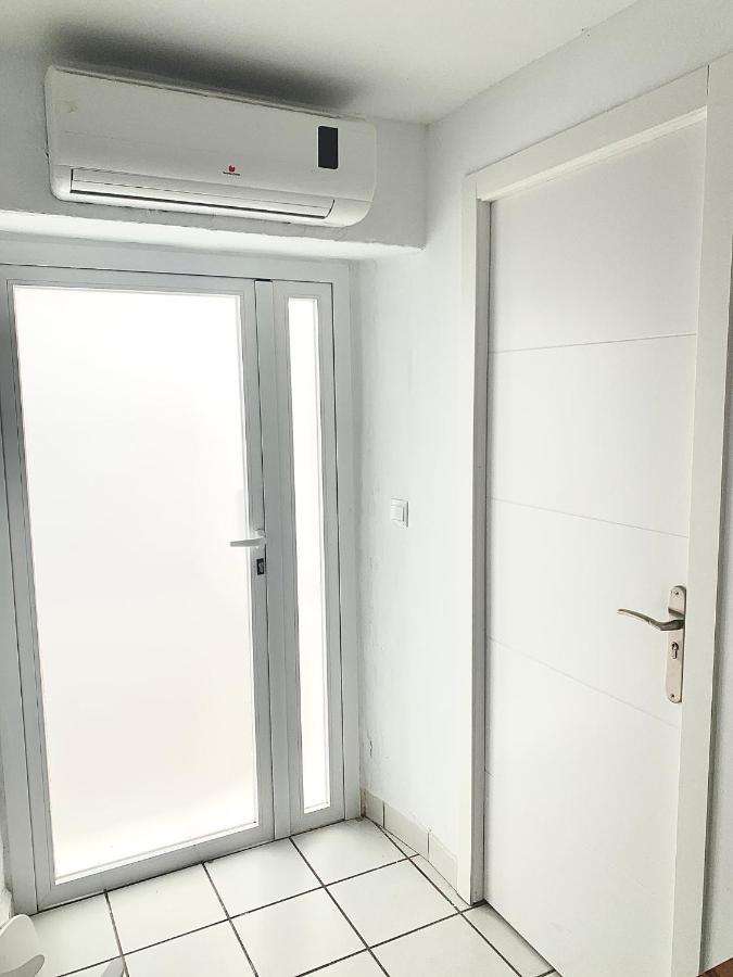 Semesterbostad Easy House